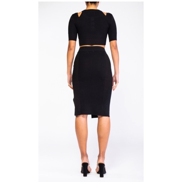 2/$30 I Am POWERFUL  2 Piece Black Skirt Set Size Small - Picture 2 of 5